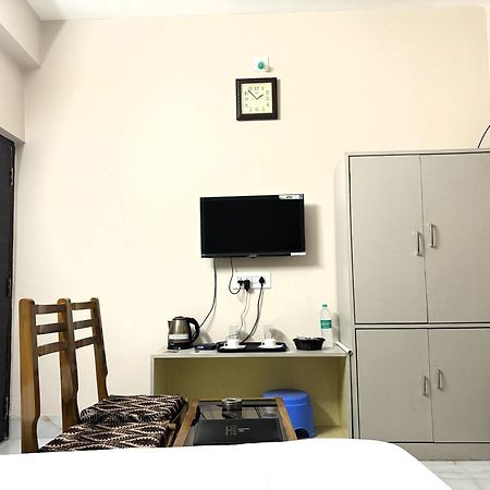 Ichhamati Hotel And Restaurant Hasnabad 外观 照片