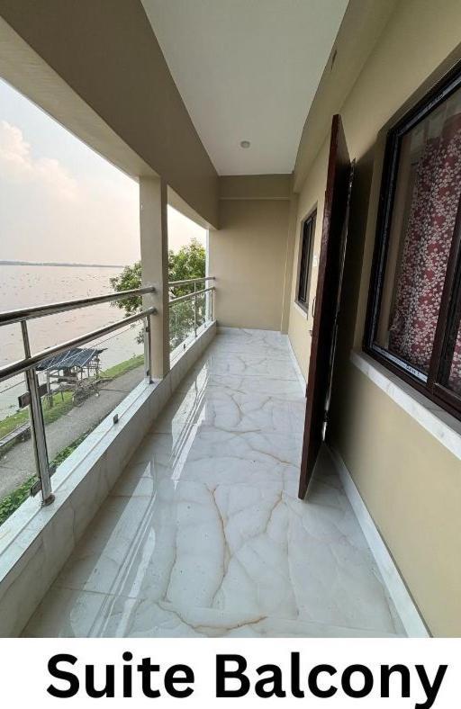 Ichhamati Hotel And Restaurant Hasnabad 外观 照片