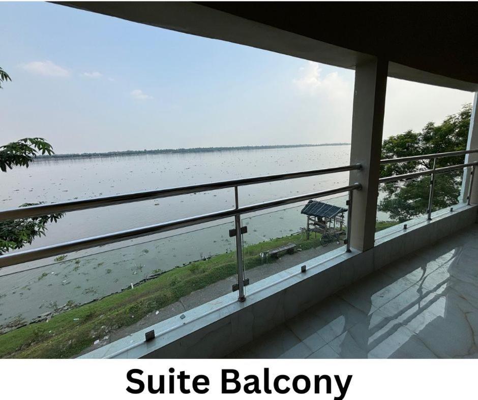 Ichhamati Hotel And Restaurant Hasnabad 外观 照片