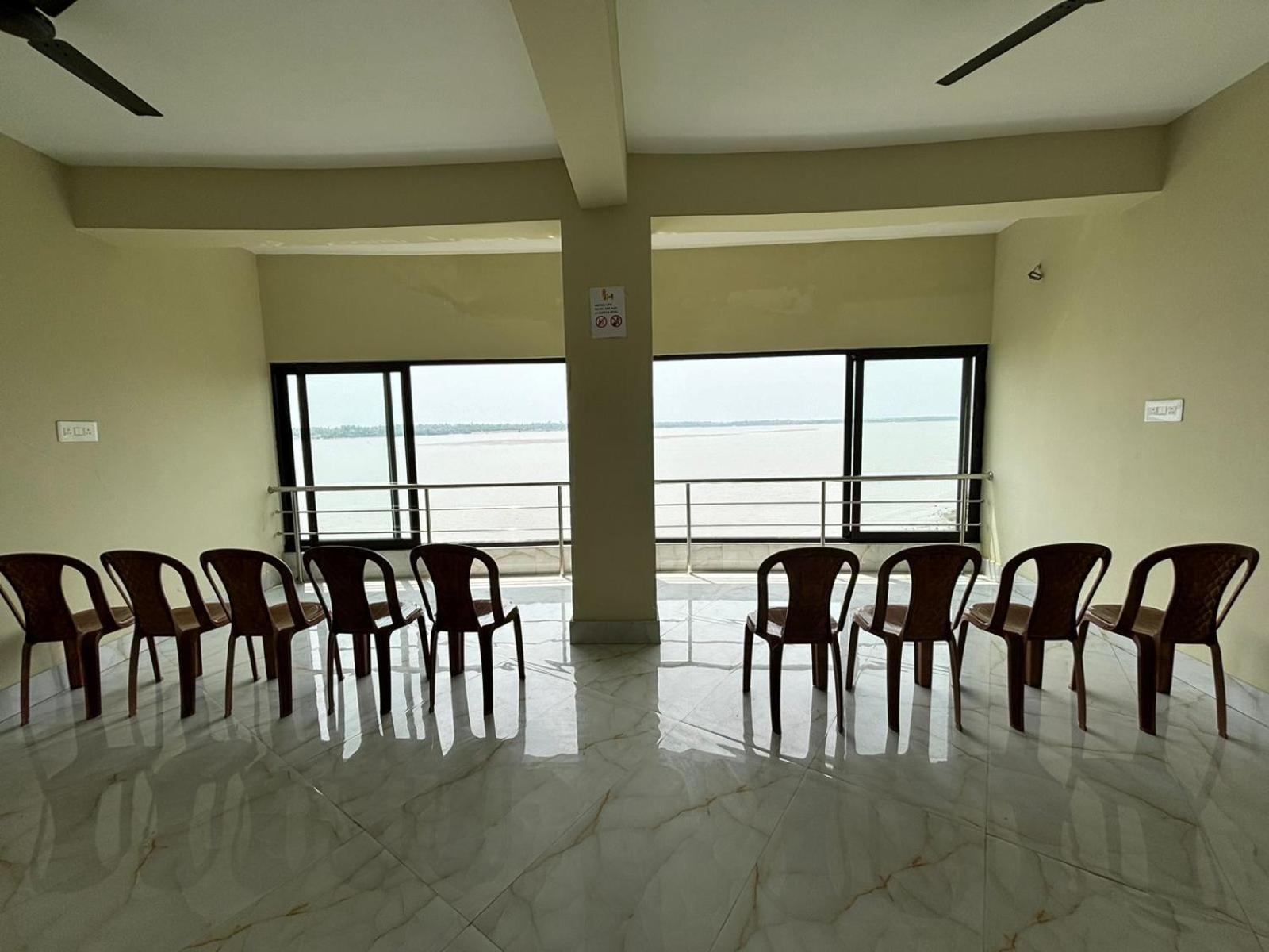 Ichhamati Hotel And Restaurant Hasnabad 外观 照片
