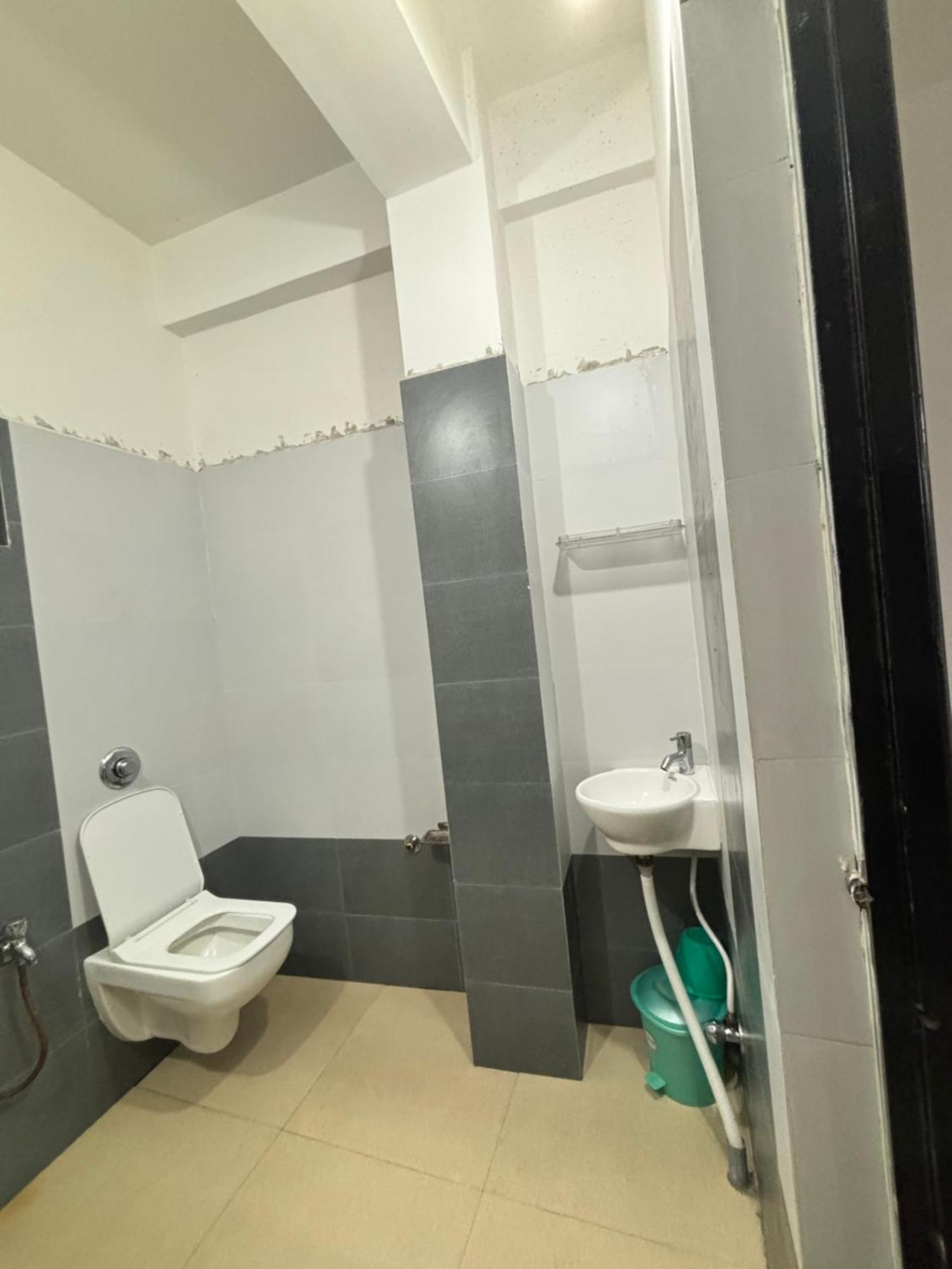 Ichhamati Hotel And Restaurant Hasnabad 外观 照片